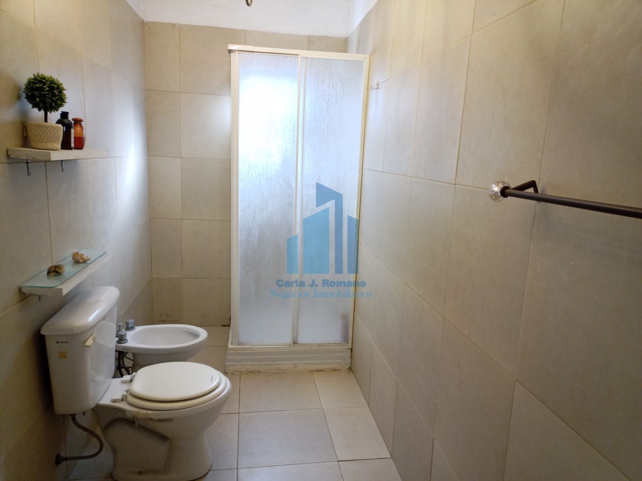 VENTA CASA 4 AMBIENTES EN AYRES DE MASCHWITZ