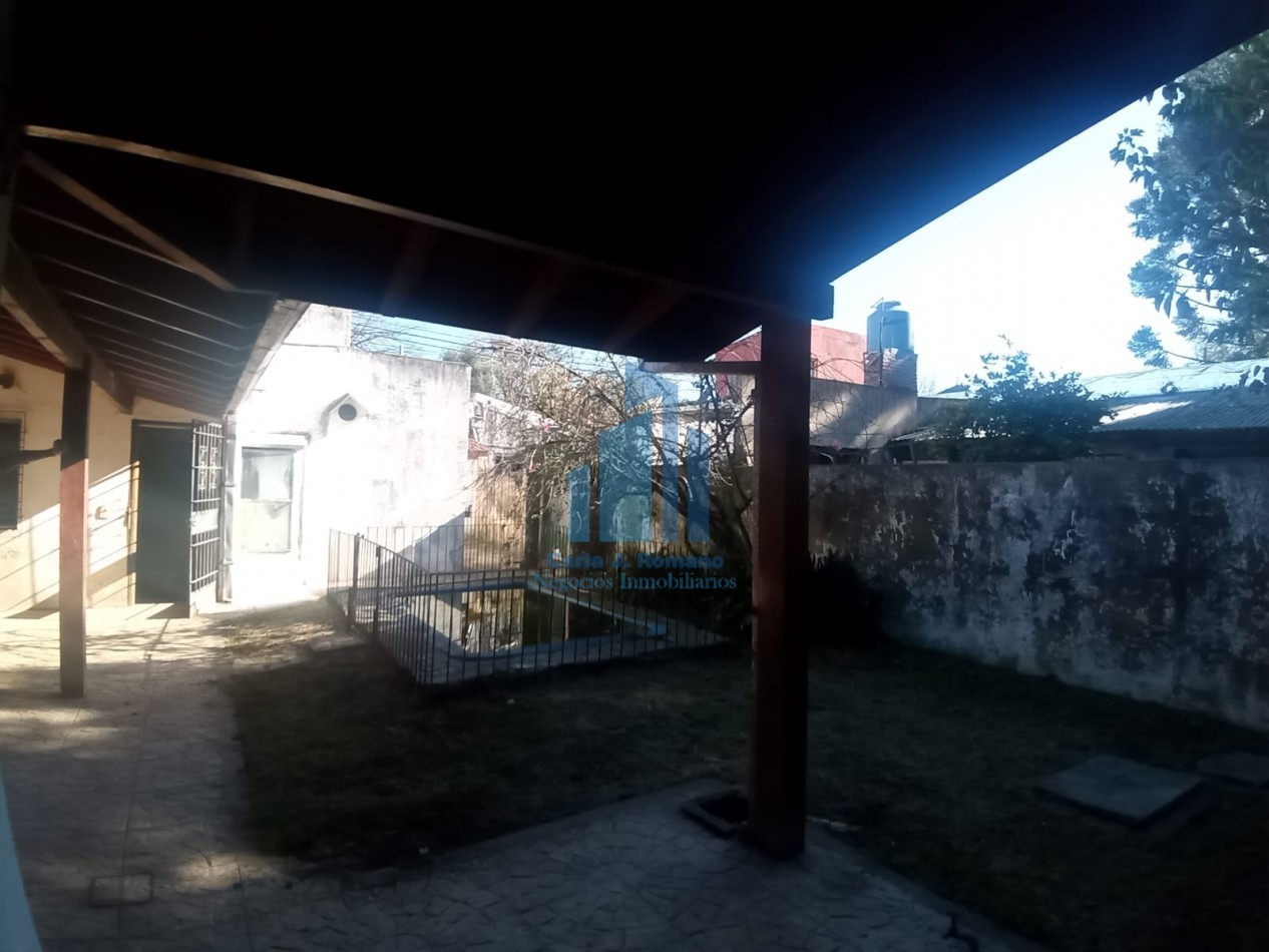 VENTA CASA CON COCHERA Y PISCINA EN DERQUI, PILAR 