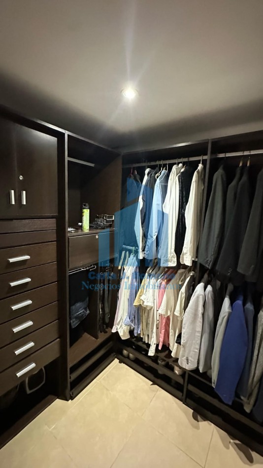 VENTA DE CASA EN BARRIO CLUB PRIVADO LOMA VERDE