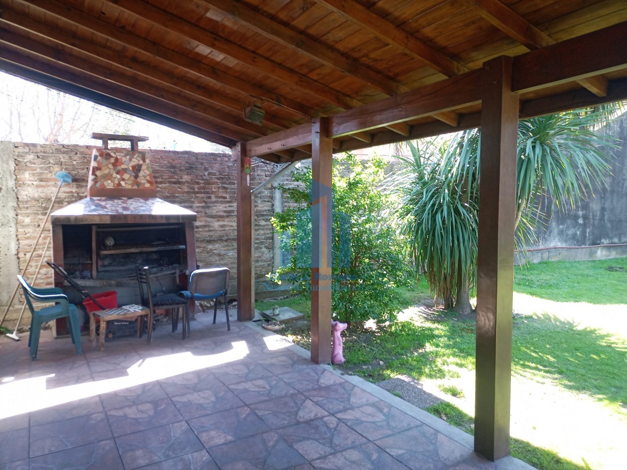VENTA CASA 5 AMBIENTES C/ COCHERA EN PILAR
