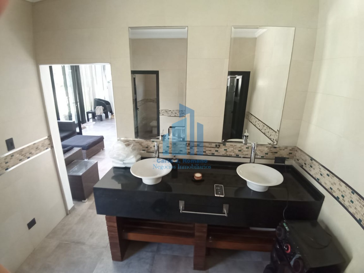 VENTA QUINTA 3AMBIENTES CON QUINCHO EN GRAL. RODRIGUEZ 