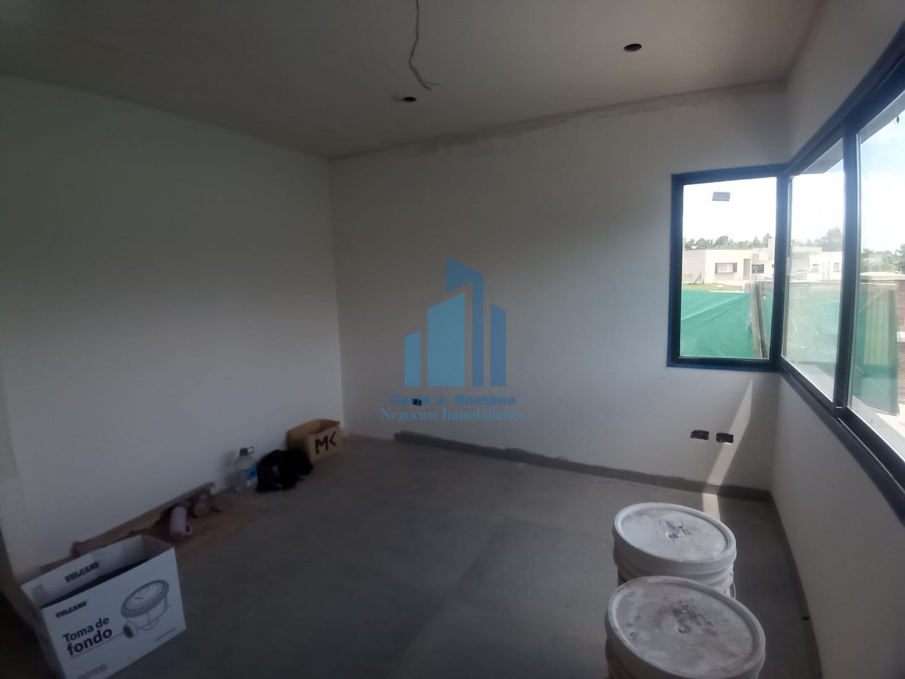 VENTA CASA 4 AMBIENTES EN  SANTA ELISA, PILAR DEL ESTE, PILAR