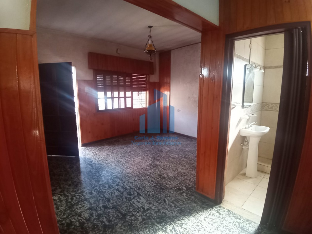 VENTA CASA CON COCHERA Y PISCINA EN DERQUI, PILAR 