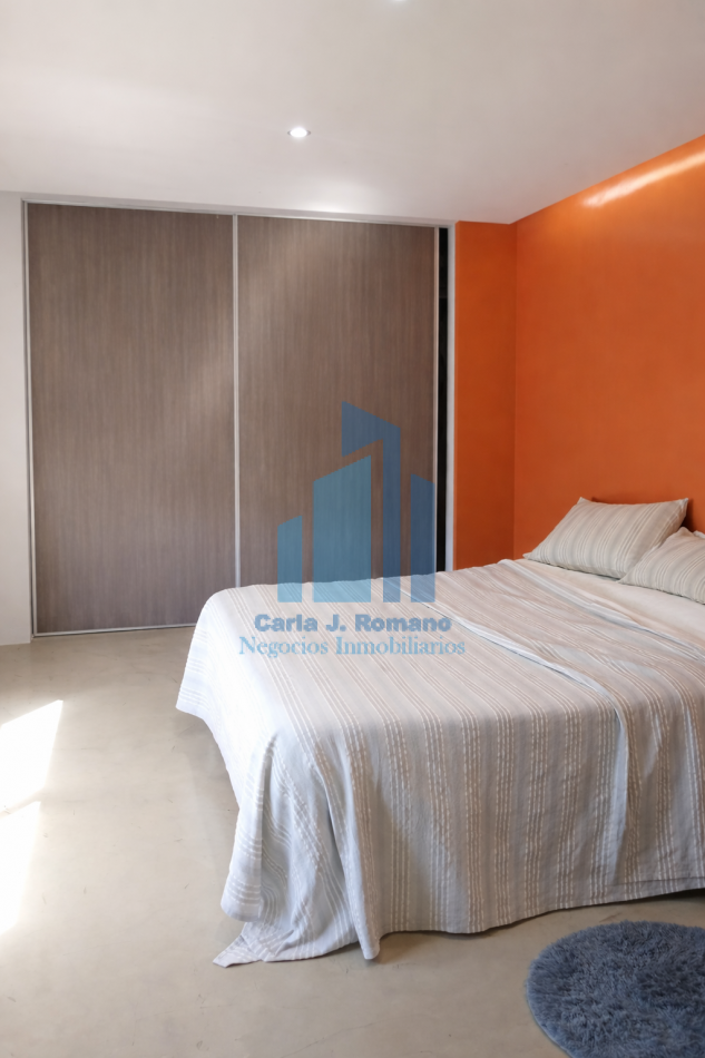 Venta de casa 5 ambientes: Escobar