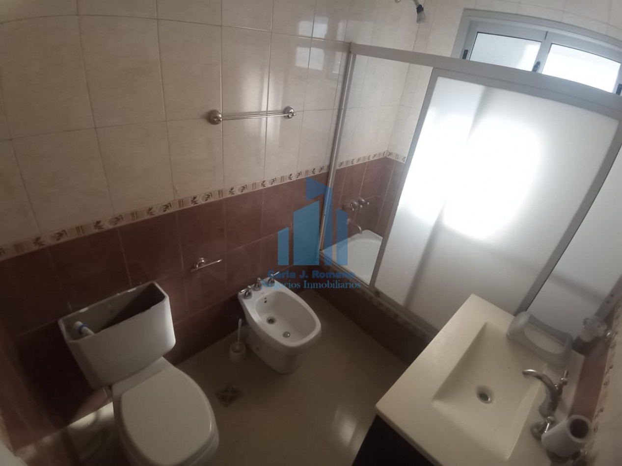 VENTA CASA 4 AMBIENTES EN COUNTRY SAN PATRICIO, MORENO 