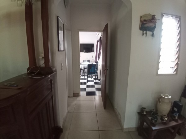 VENTA CASA  DE 5 AMBIENTES EN MORENO Multifamiliar