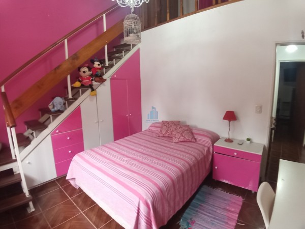 VENTA CASA  DE 5 AMBIENTES EN MORENO Multifamiliar