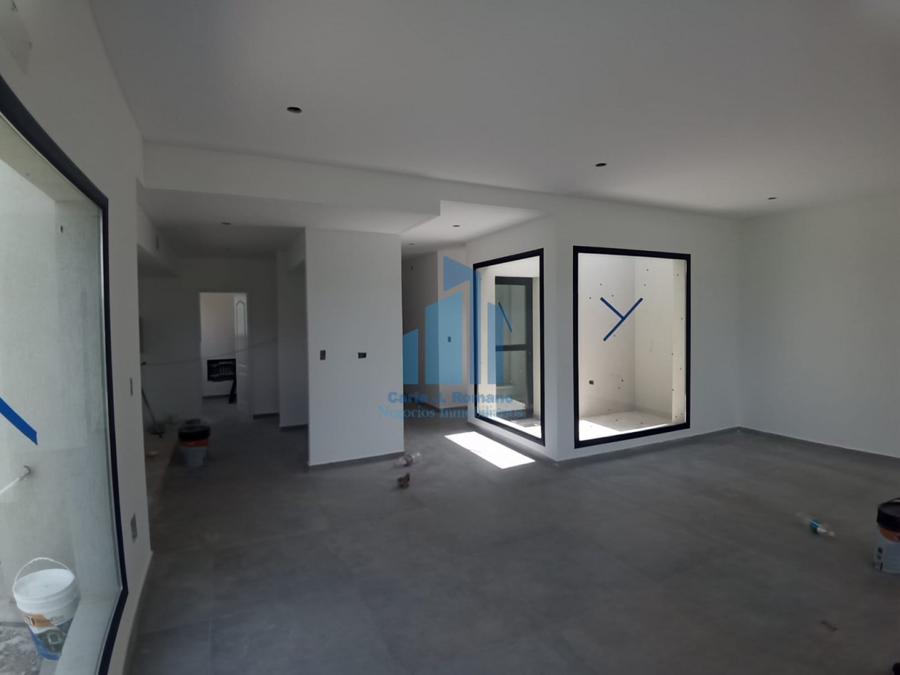 Venta Casa 4 ambientes en Santa Elisa, Pilar del Este  