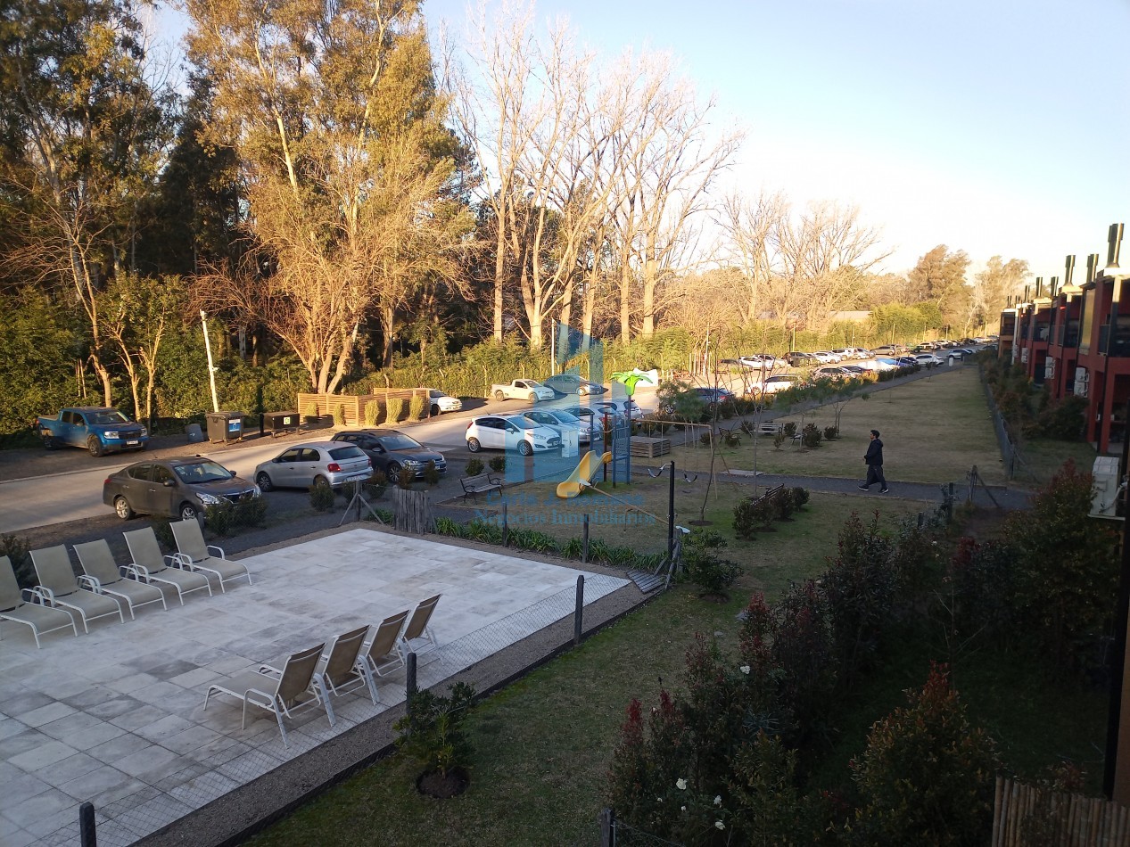 ALQUILER  DEPARTAMENTO 2 AMBIENTES CON COCHERA Y PISCINA EN PILAR