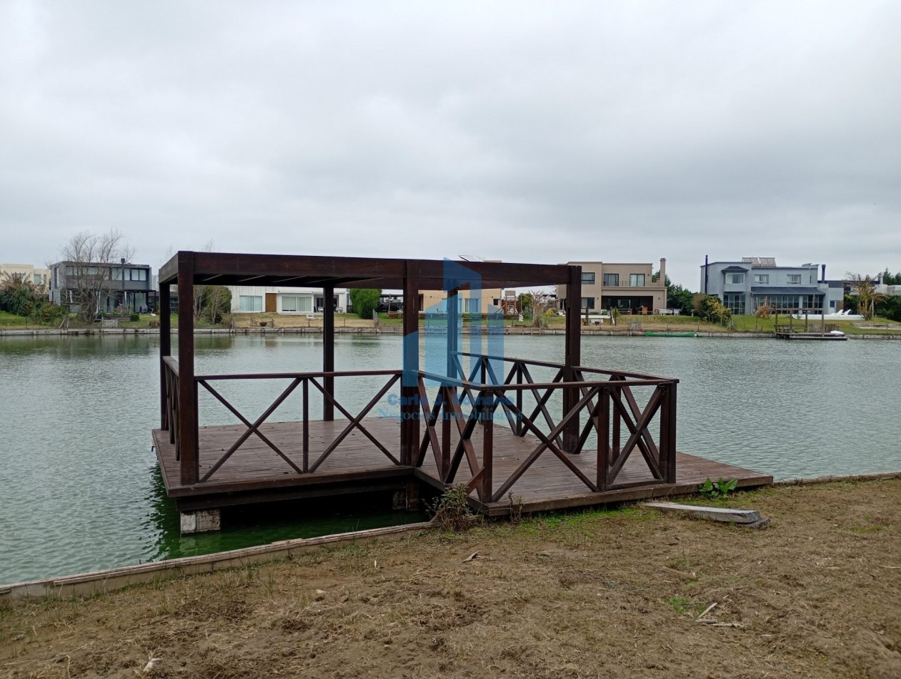 CASA A TERMINAR AL AGUA. EL CANTON NORTE. ACEPTA PERMUTA.