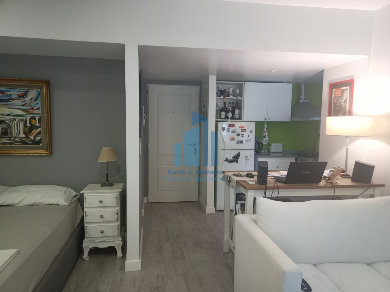VENTA MONOAMBIENTE C/ COCHERA EN PILAR 