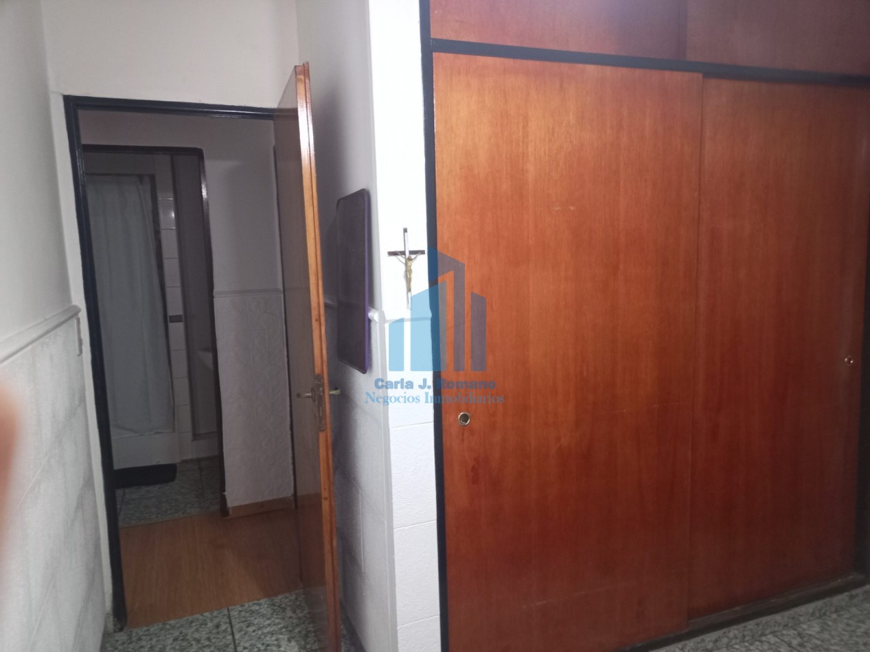 VENTA CASA 5 AMBIENTES C/ COCHERA EN PILAR