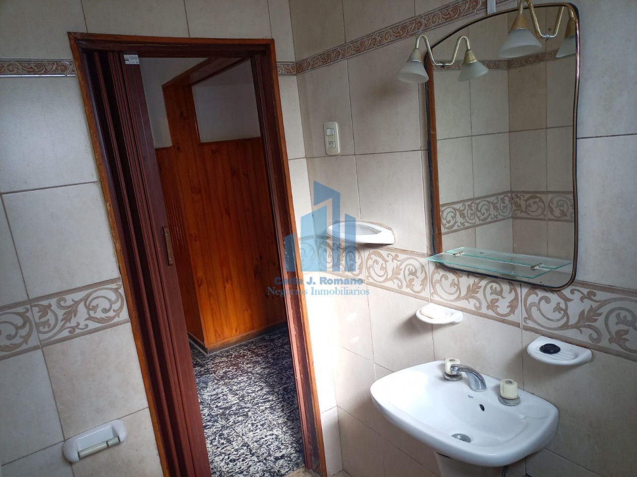 VENTA CASA CON COCHERA Y PISCINA EN DERQUI, PILAR 
