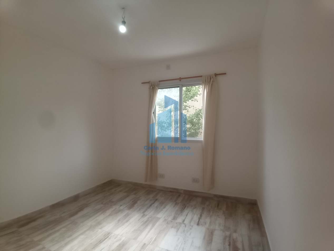 VENTA CASA 3 AMBIENTES EN ESCOBAR