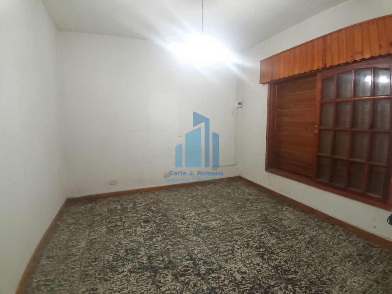 VENTA CASA CON COCHERA Y PISCINA EN DERQUI, PILAR 