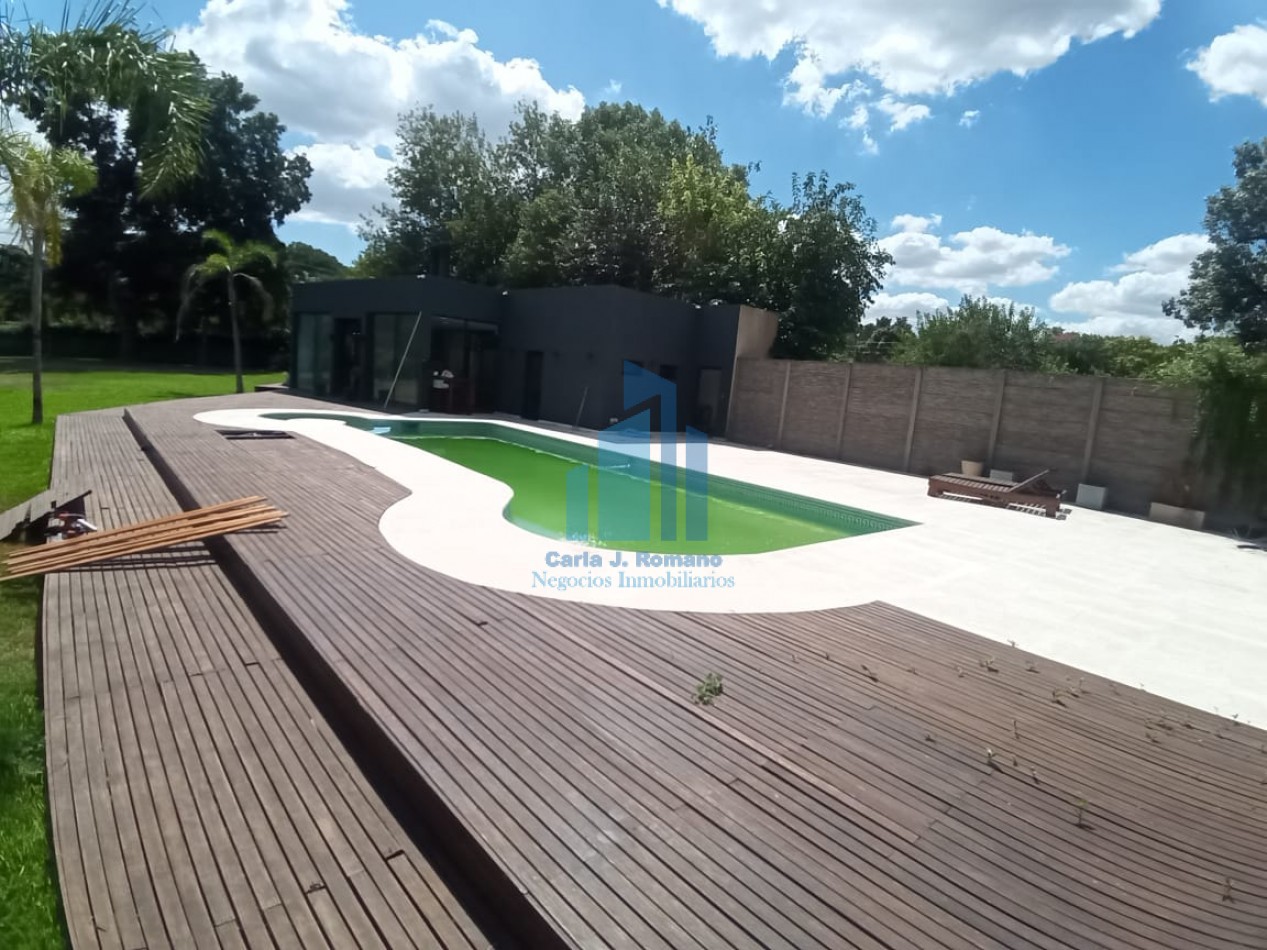 VENTA QUINTA 3AMBIENTES CON QUINCHO EN GRAL. RODRIGUEZ 