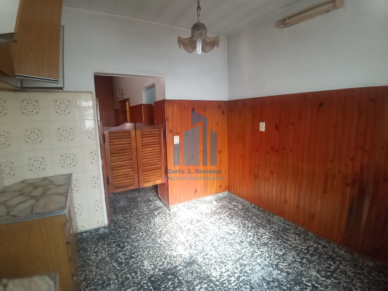 VENTA CASA CON COCHERA Y PISCINA EN DERQUI, PILAR 