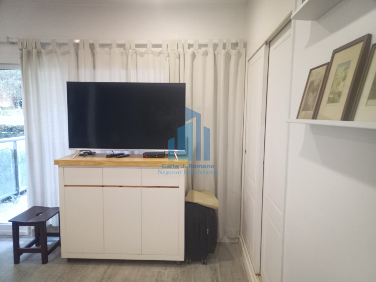 VENTA MONOAMBIENTE C/ COCHERA EN PILAR 
