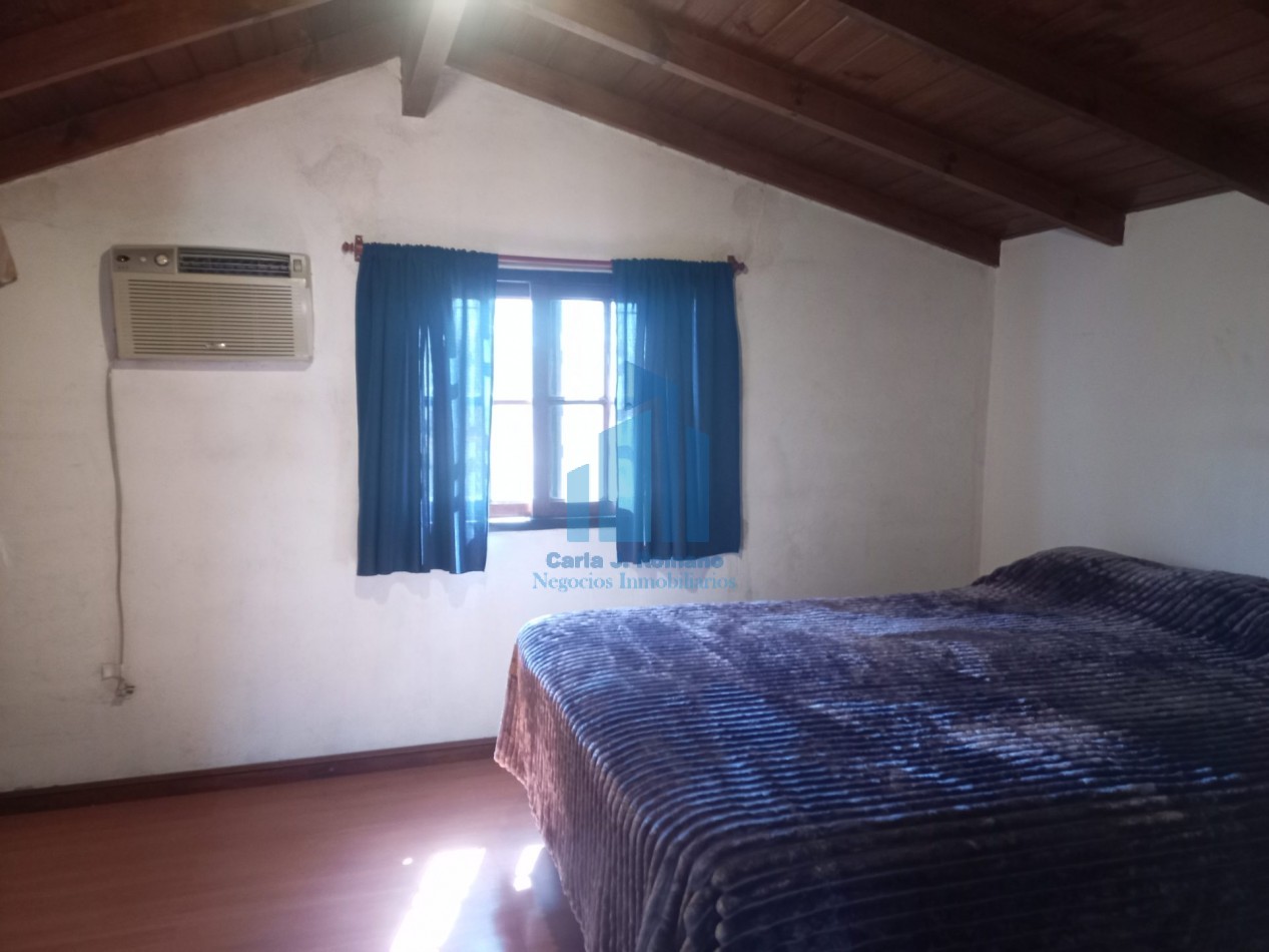 VENTA CASA 5 AMBIENTES C/ COCHERA EN PILAR
