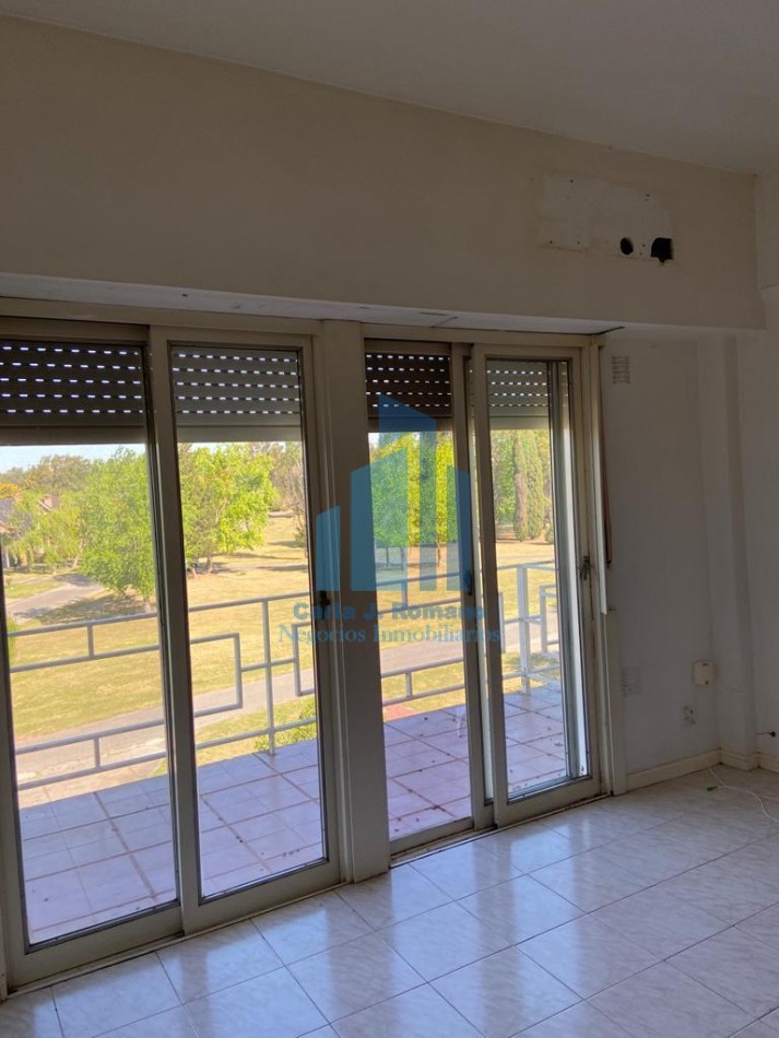 VENTA DORMY CON RENTA EN COUNTRY BOCA RATON , PILAR