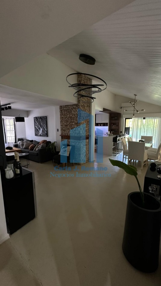 VENTA DE CASA EN BARRIO CLUB PRIVADO LOMA VERDE