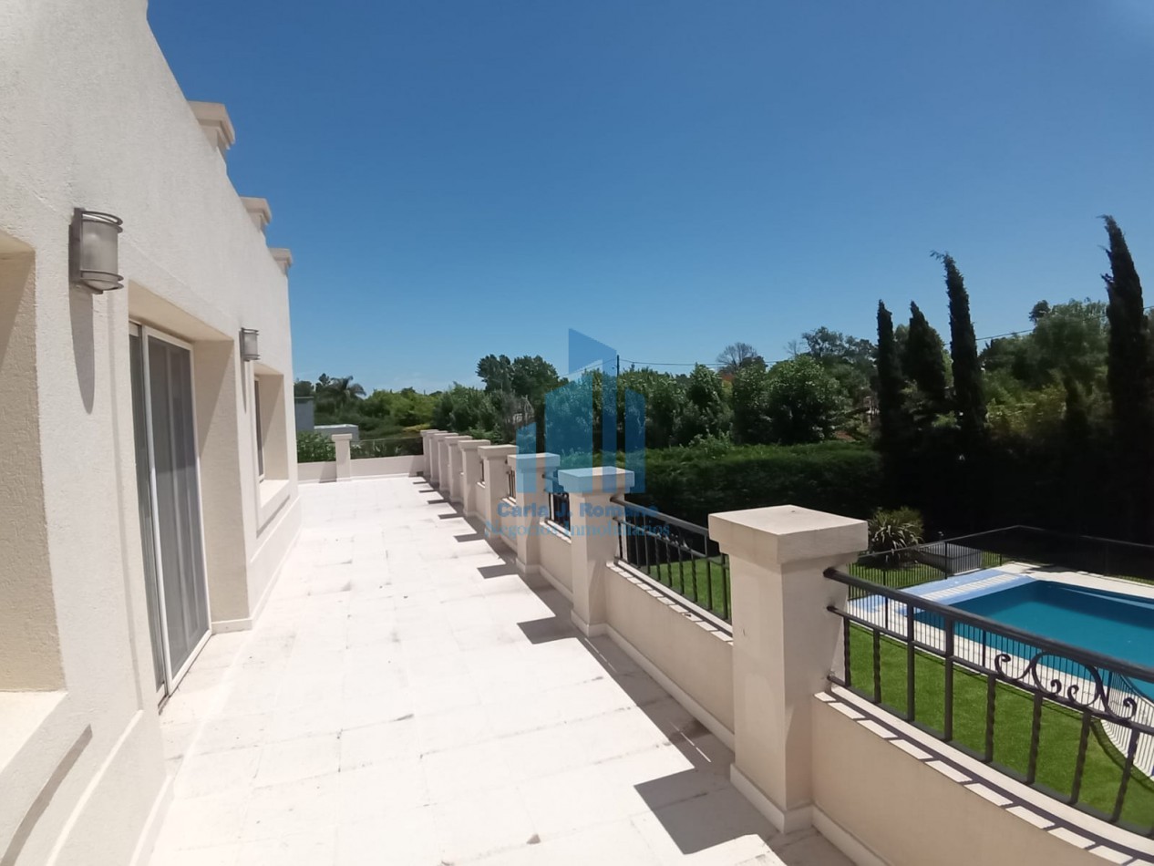 VENTA CASA 4 AMBIENTES C/ PISCINA En COUNTRY SAN PATRICIO, MORENO 