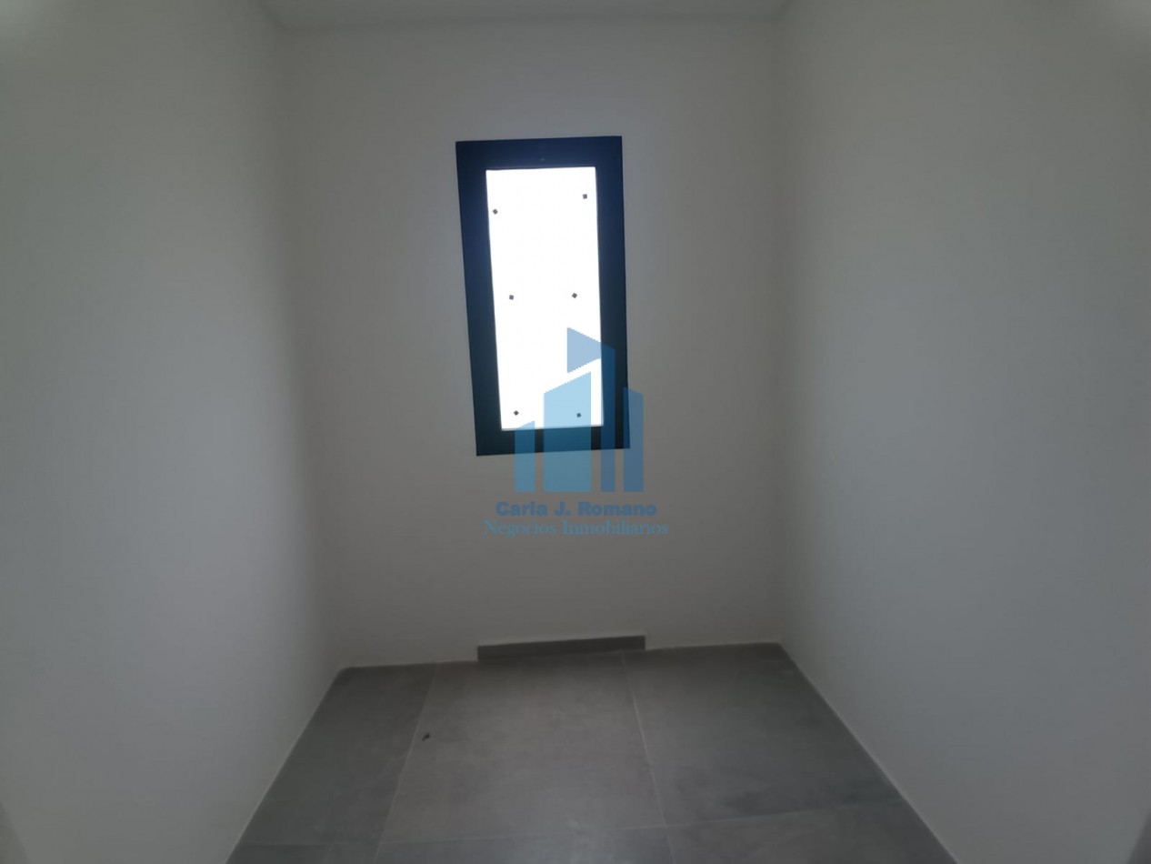 Venta Casa 4 ambientes en Santa Elisa, Pilar del Este  