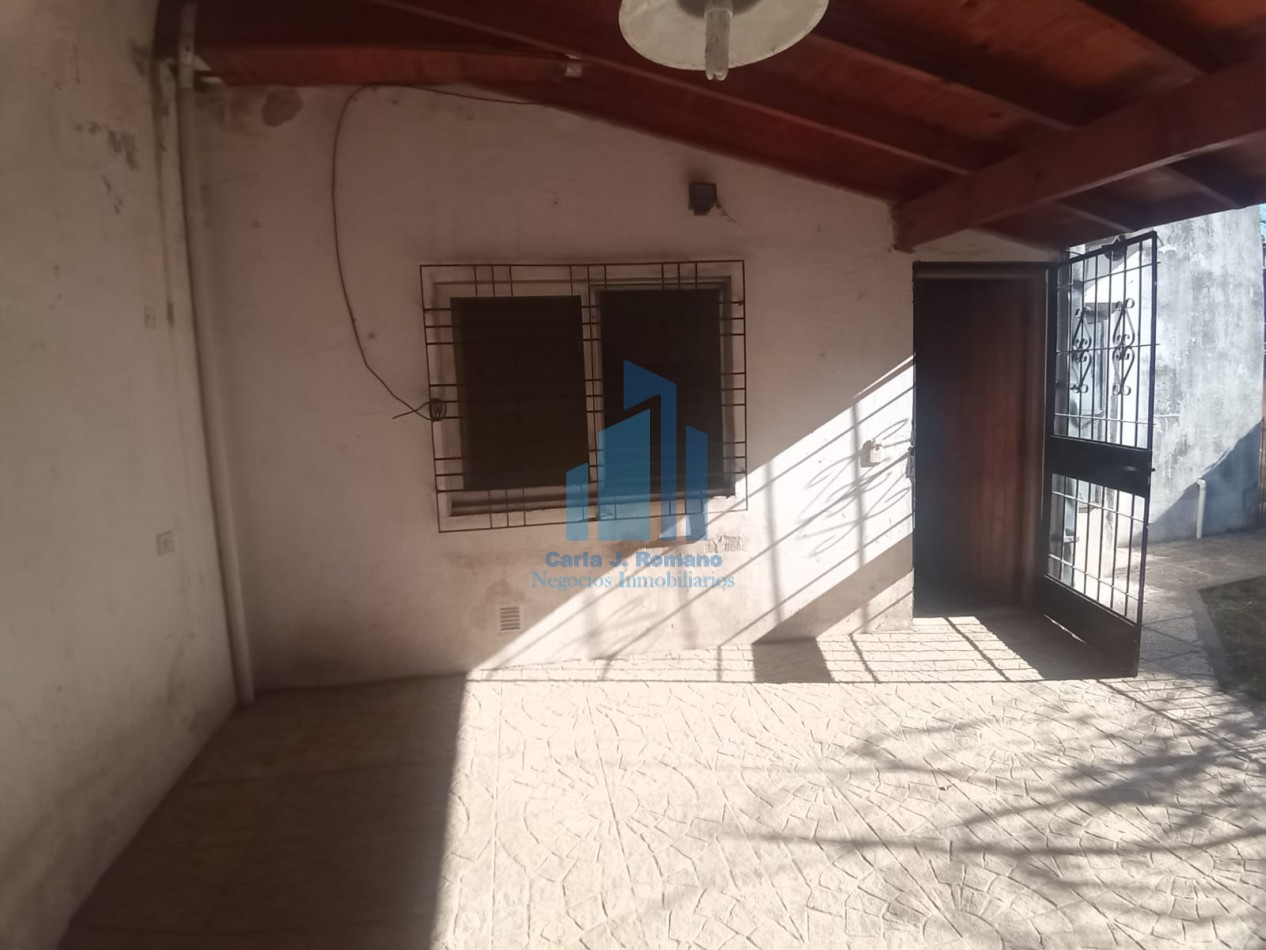 VENTA CASA CON COCHERA Y PISCINA EN DERQUI, PILAR 