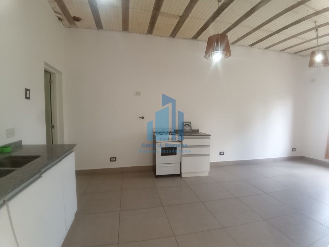VENTA CASA 3 AMBIENTES EN ESCOBAR