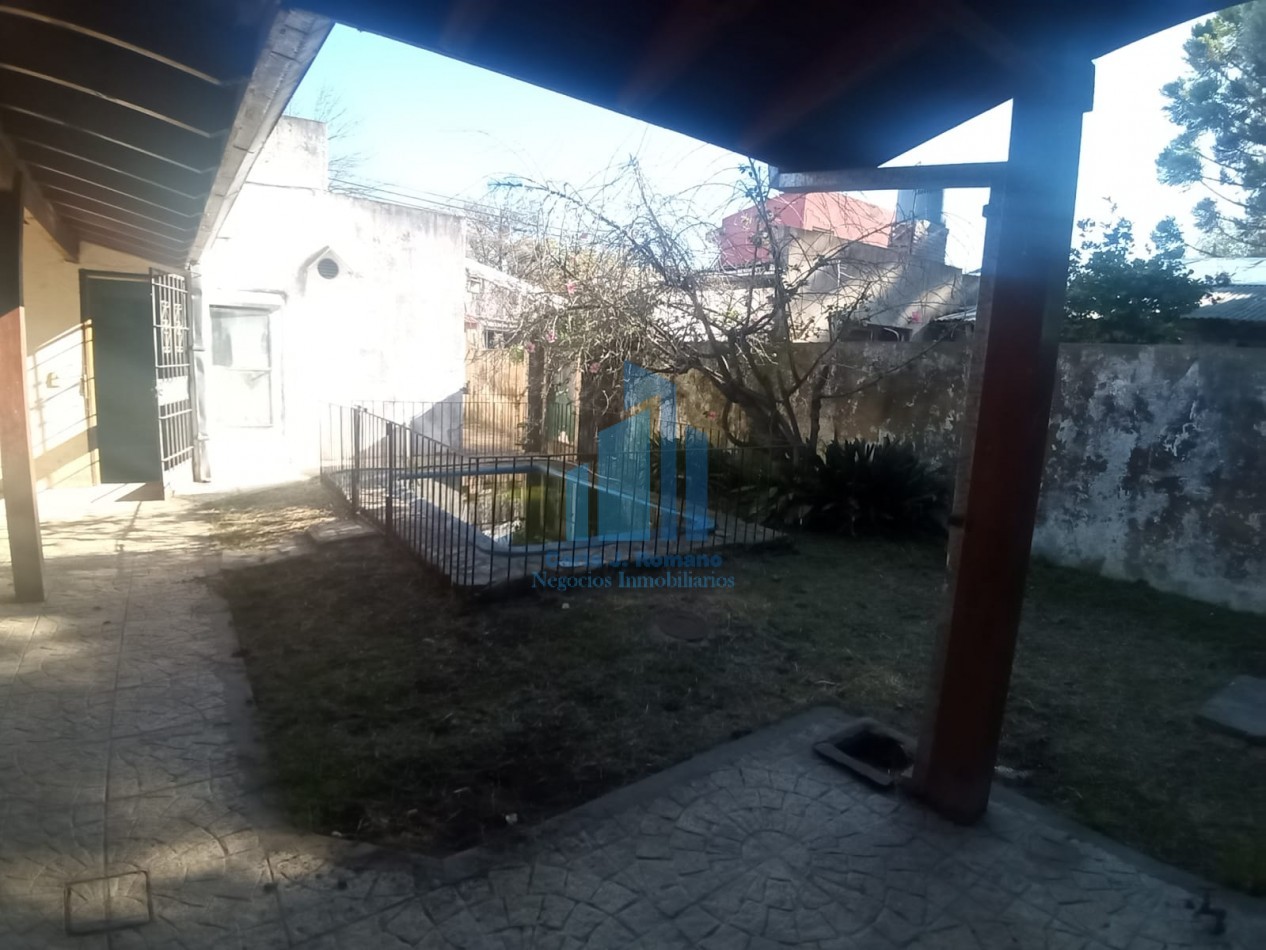 VENTA CASA CON COCHERA Y PISCINA EN DERQUI, PILAR 