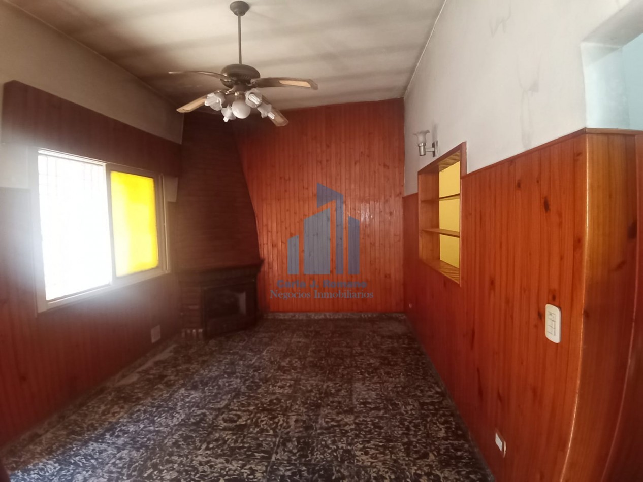VENTA CASA CON COCHERA Y PISCINA EN DERQUI, PILAR 