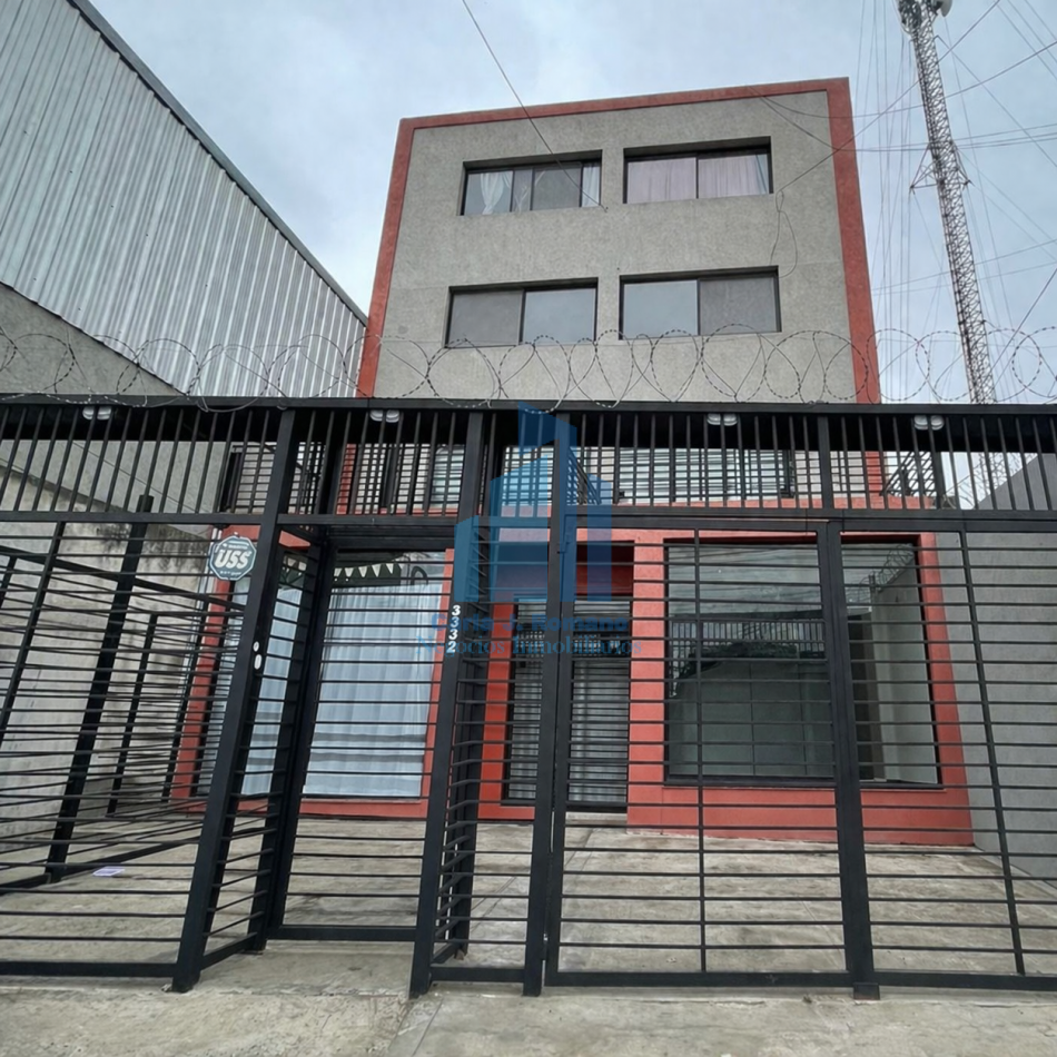 VENTA DE OFICINA EN INGENIERO MASCHWITZ 