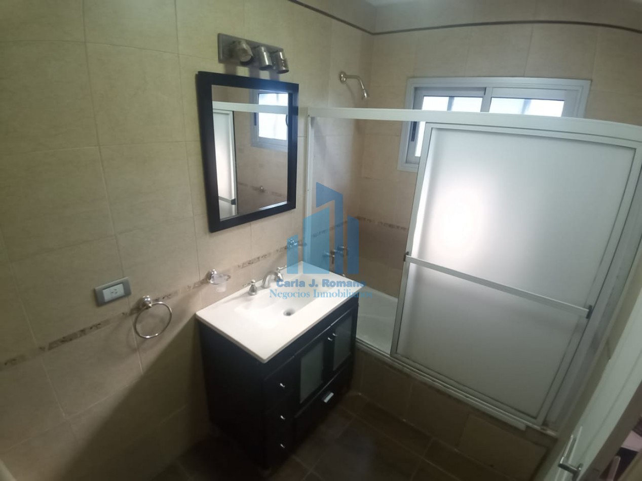 VENTA CASA 4 AMBIENTES EN COUNTRY SAN PATRICIO, MORENO 