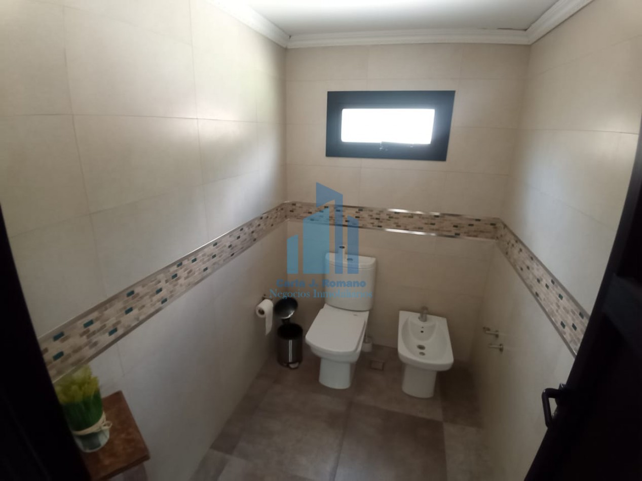 VENTA QUINTA 3AMBIENTES CON QUINCHO EN GRAL. RODRIGUEZ 