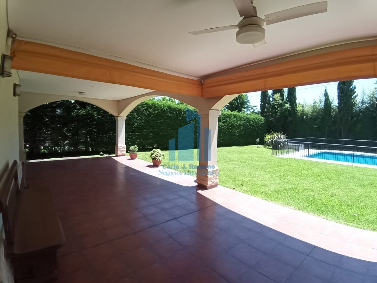 VENTA CASA 4 AMBIENTES C/ PISCINA En COUNTRY SAN PATRICIO, MORENO 