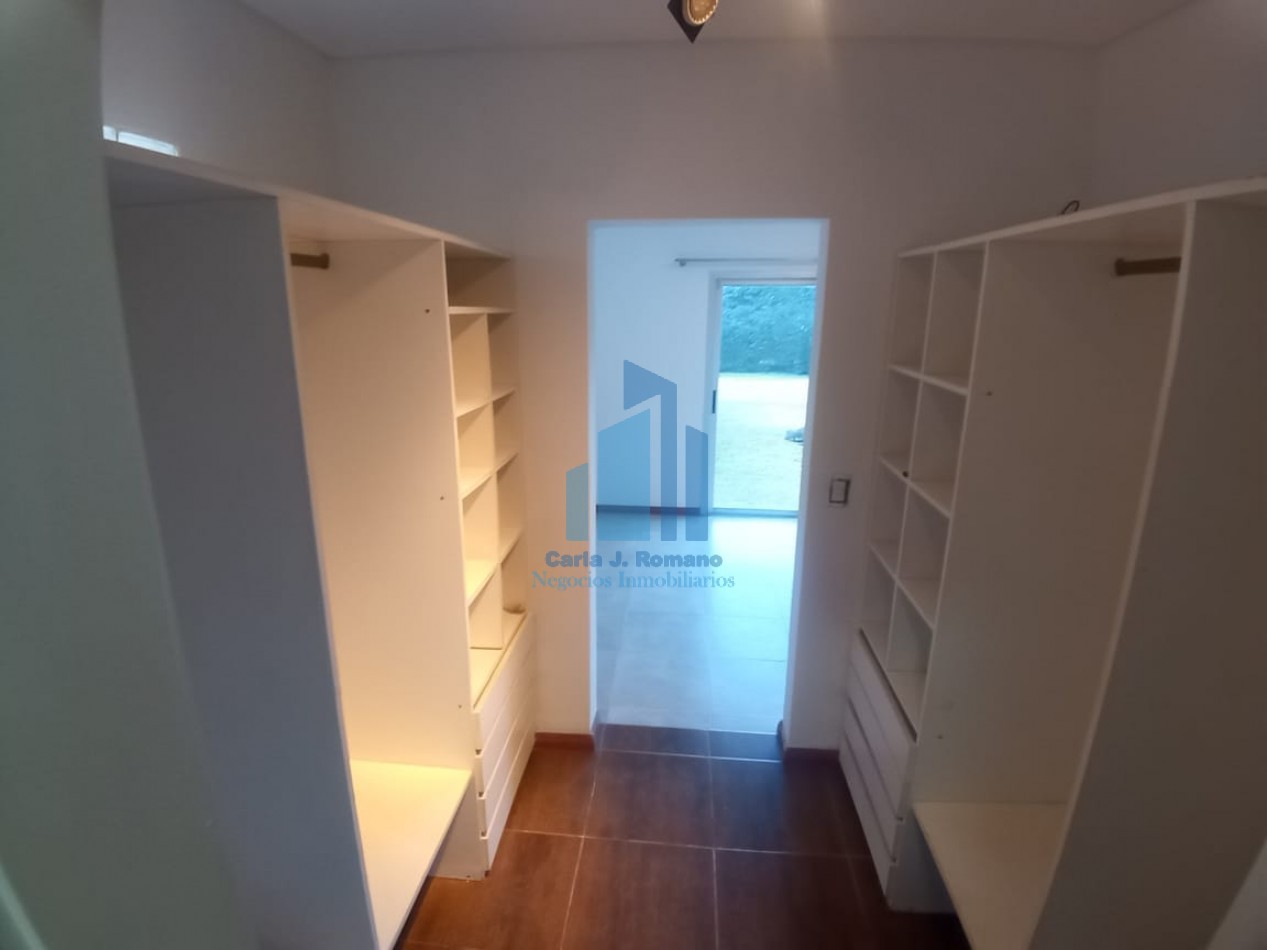VENTA CASA 4 AMBIENTES EN COUNTRY SAN PATRICIO, MORENO 