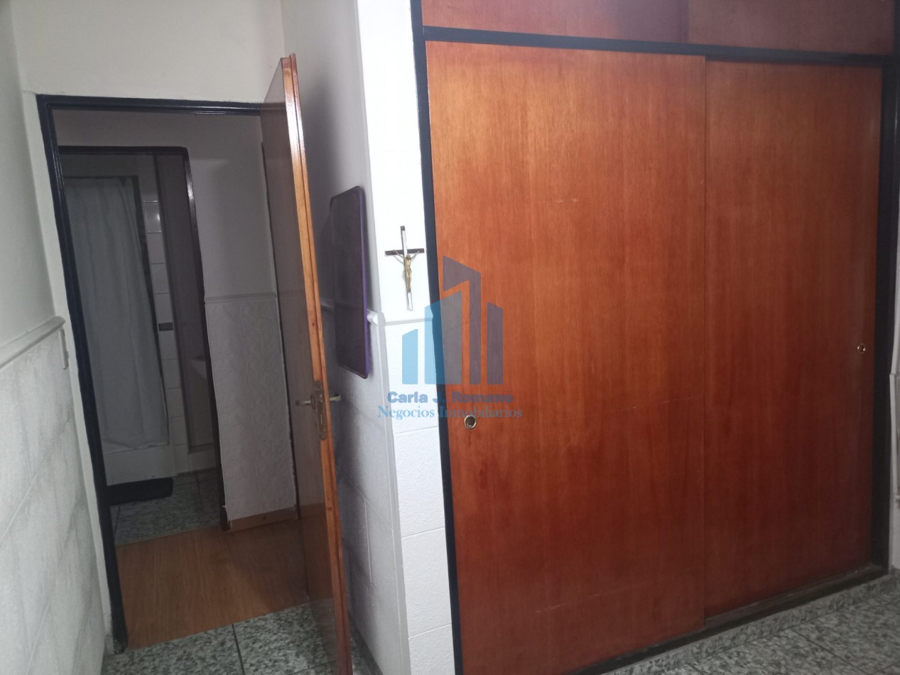 VENTA CASA 5 AMBIENTES C/ COCHERA EN PILAR