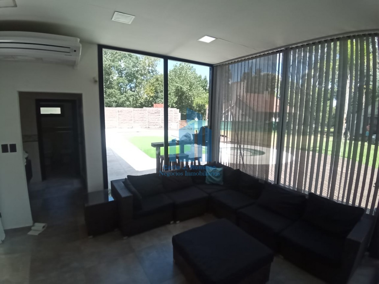 VENTA QUINTA 3AMBIENTES CON QUINCHO EN GRAL. RODRIGUEZ 