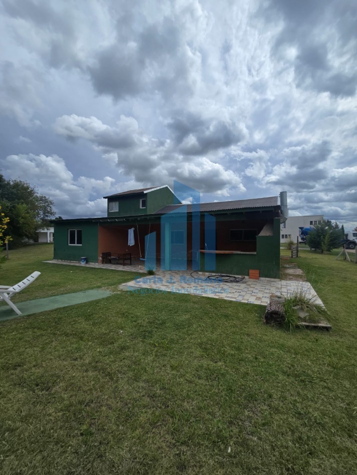 VENTA DE CASA 4 AMBIENTES EN BARRIO MEDAL COUNTRY CLUB PILAR