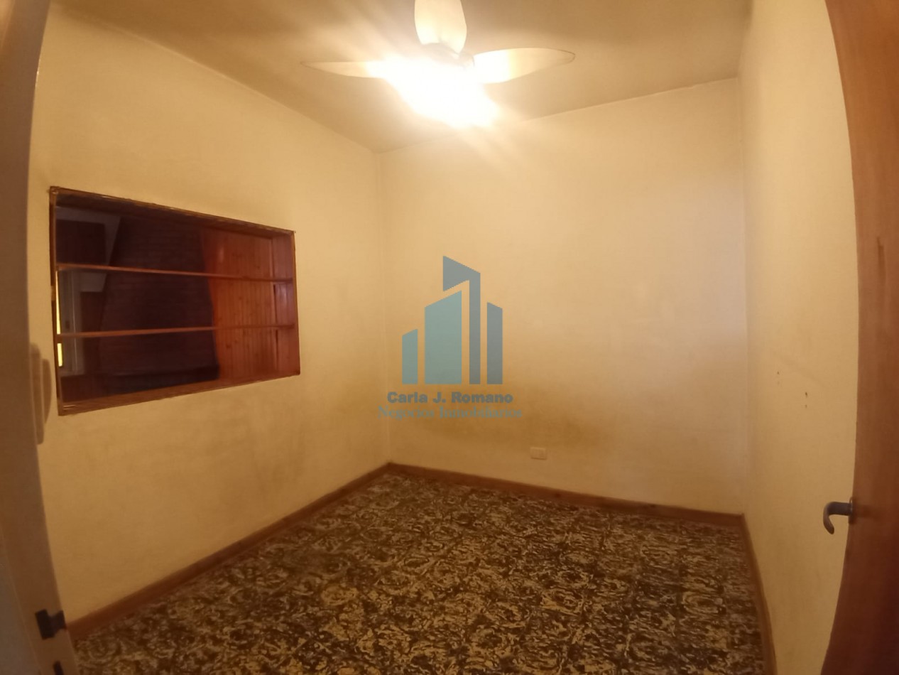 VENTA CASA CON COCHERA Y PISCINA EN DERQUI, PILAR 