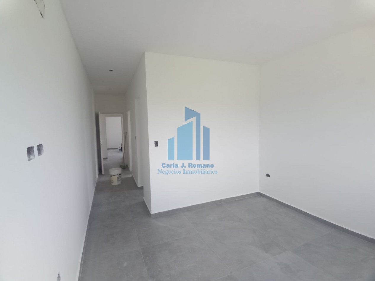 Venta Casa 4 ambientes en Santa Elisa, Pilar del Este  