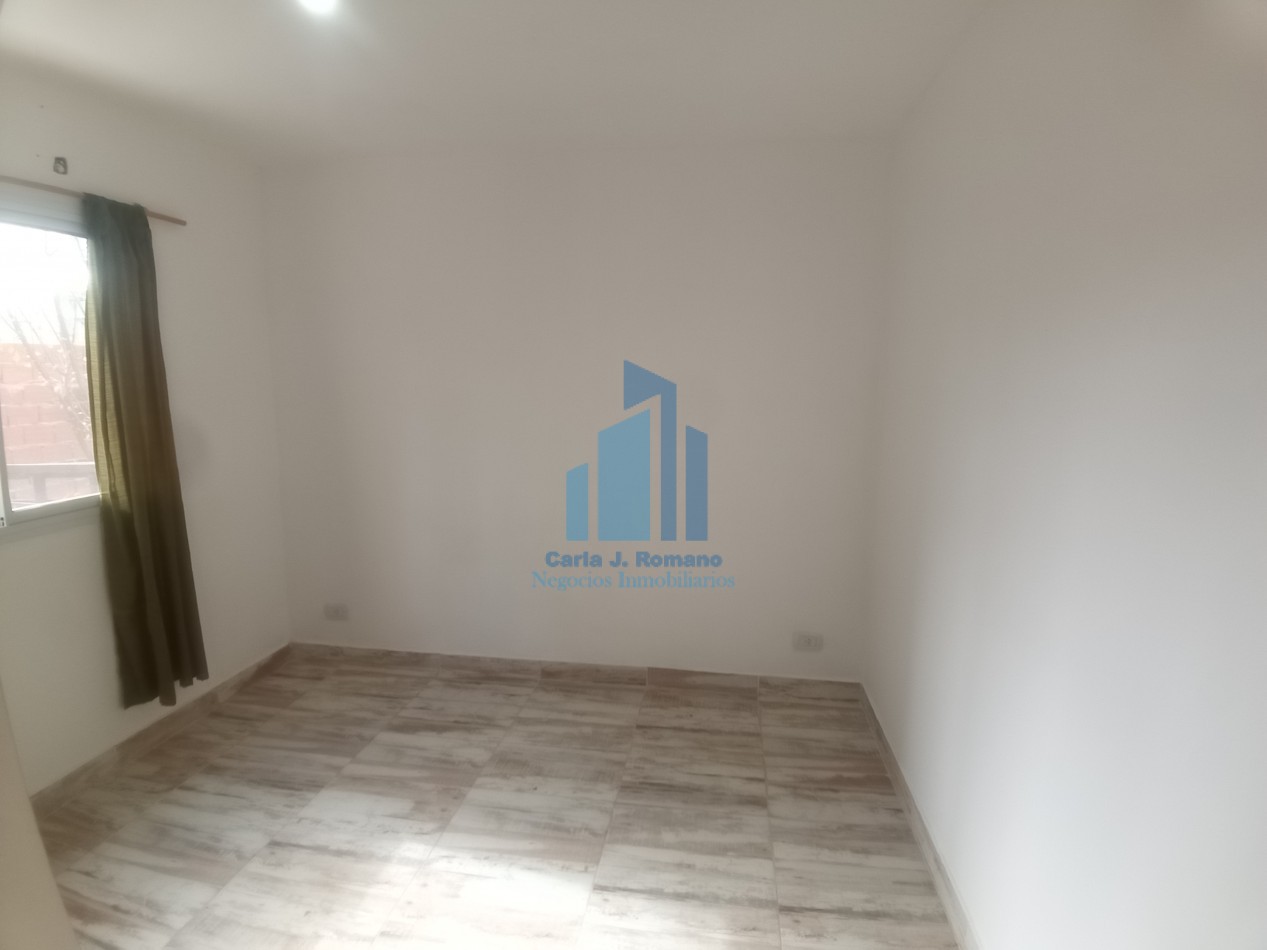 VENTA CASA 3 AMBIENTES EN ESCOBAR