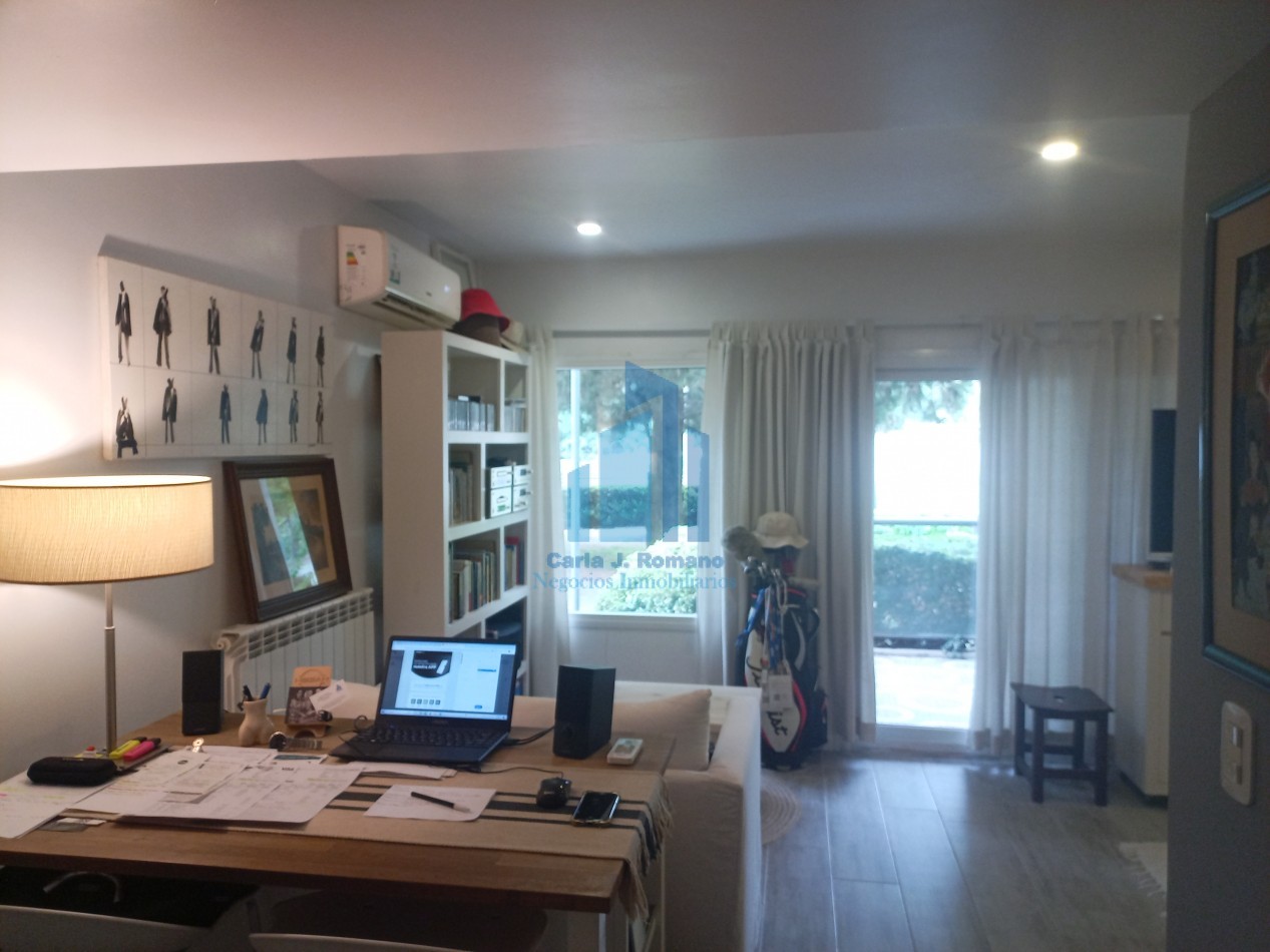 VENTA MONOAMBIENTE C/ COCHERA EN PILAR 