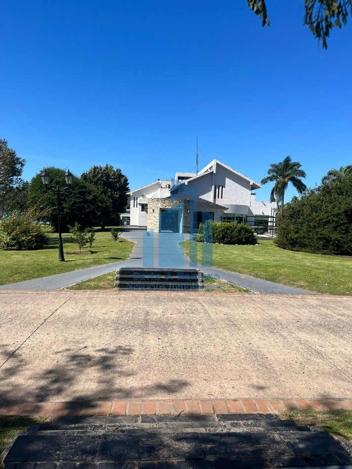 VENTA DORMY  EN COUNTRY BOCA RATON , PILAR