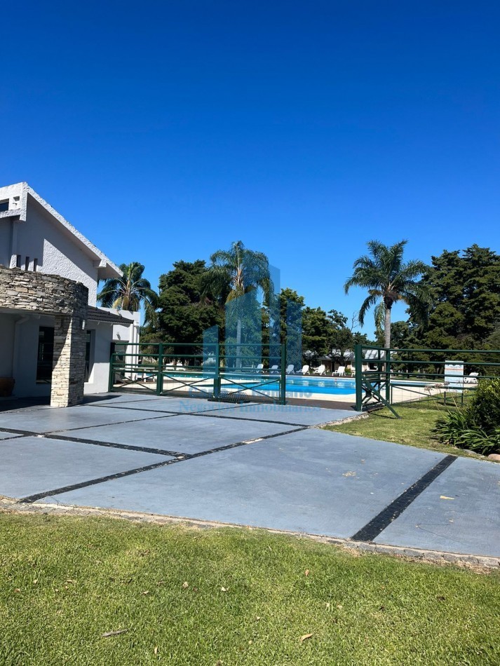 VENTA DORMY  EN COUNTRY BOCA RATON , PILAR