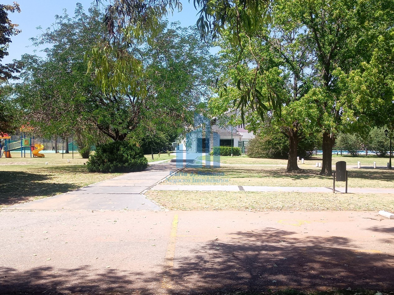 VENTA DORMY  EN COUNTRY BOCA RATON , PILAR