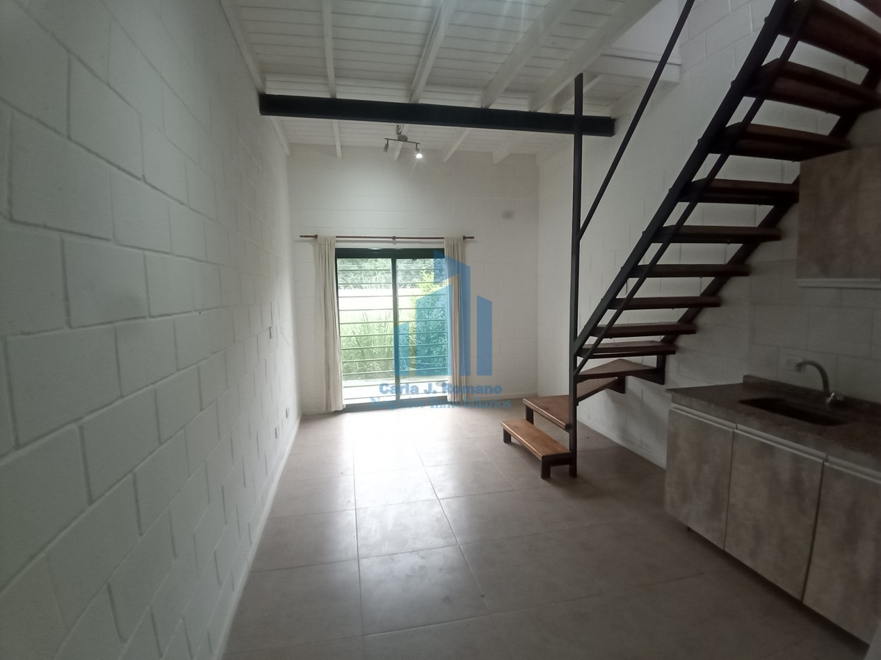 VENTA LOFTS 2 AMBIENTES C/COCHERA EN LOMA VERDE, ESCOBAR