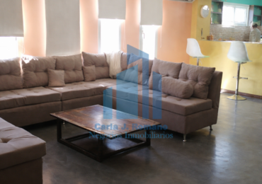 Venta de casa 5 ambientes: Escobar