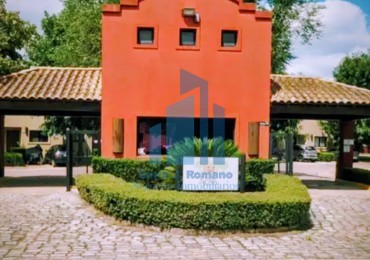 VENTA DE CASA 2 AMBIENTES C/COCHERA EN MANZANARES, PILAR.